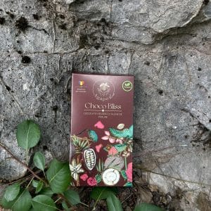 Choco Bliss – Ciocolată Neagră cu Alune de Pădure 90 gr