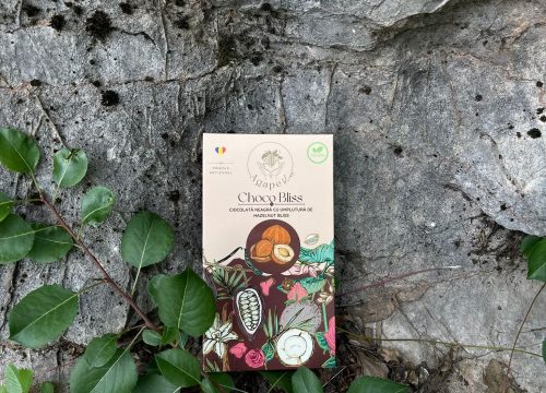 choco-bliss-ciocolata-neagra-umplutura-hazelnut-110g