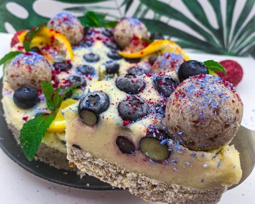 Tort nut-free cu lamaie Tort nut-free cu lamaie